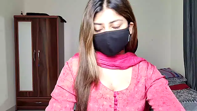 Hoty-Shivangi online show from 12, 3, 2026