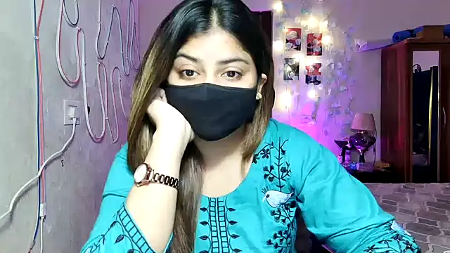 Snapshot of Hoty-Shivangi chatting on 17, 7, 2026 Hoty-Shivangi online show from 17, 7, 2026