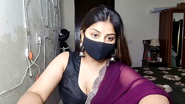 Snapshot of Hoty-Shivangi chatting on 24, 6, 2026 Hoty-Shivangi online show from 24, 6, 2026