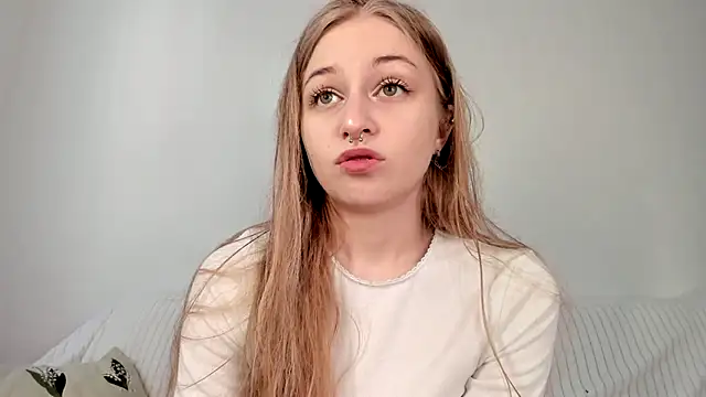 MiaMews online show from 23, 4, 2026