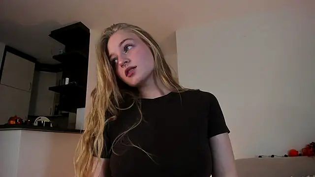 MiaMews online show from 15, 10, 2025