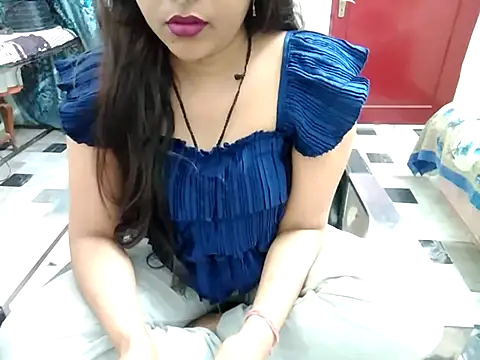 aarushi sharmaa online show from 2, 3, 2025