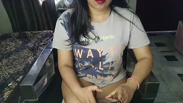 Snapshot of aarushi_sharmaa chatting on 10, 5, 2026 aarushi sharmaa online show from 10, 5, 2026