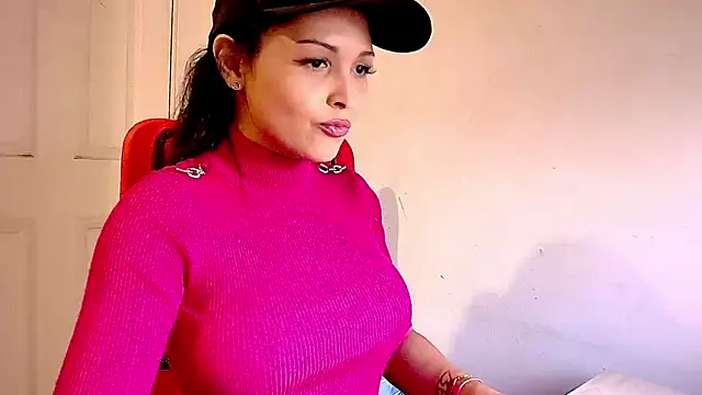 MOMMYJEVAA online show from 15, 5, 2026