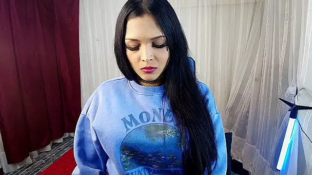 MOMMYJEVAA online show from 5, 7, 2026