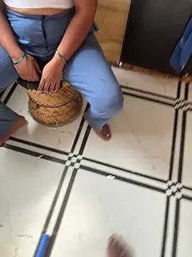 xyztopbeing online show from 18, 1, 2025