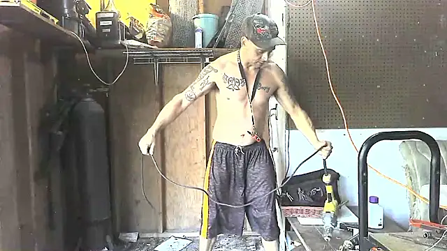 Buffshagswell online show from 1, 10, 2025
