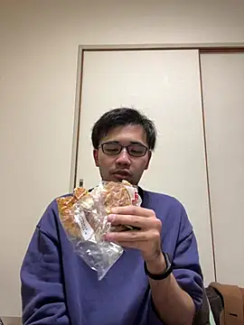 ryusei18570 online show from 3, 3, 2026