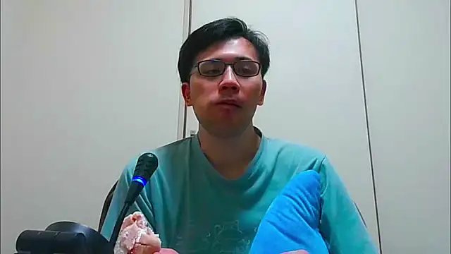 ryusei18570 online show from 12, 1, 2026