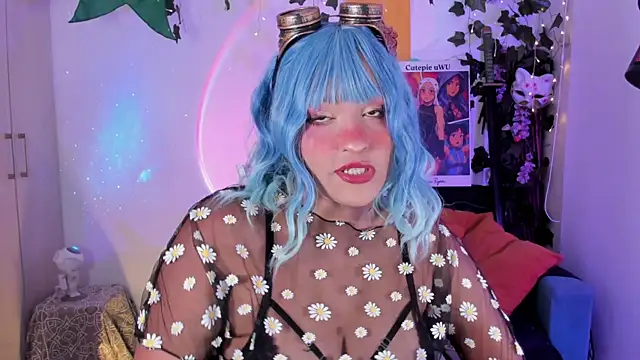 cutepie uwu  online show from 24, 9, 2025