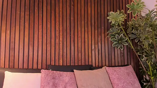 Jennmiiller  online show from 15, 1, 2026