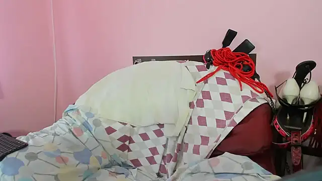 HotSweetAngel online show from 3, 3, 2025