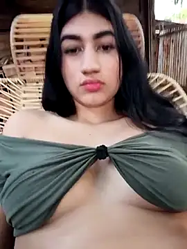 Snapshot of Julix_A chatting on 10, 2, 2026 Julix A online show from 10, 2, 2026