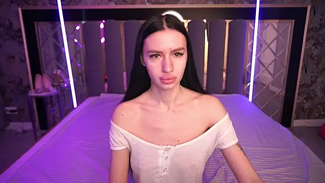 Snow WhiteeeX online show from 23, 3, 2026