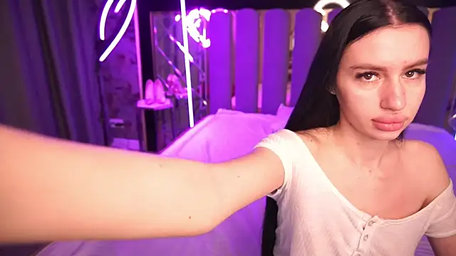 Snow WhiteeeX online show from 26, 3, 2026