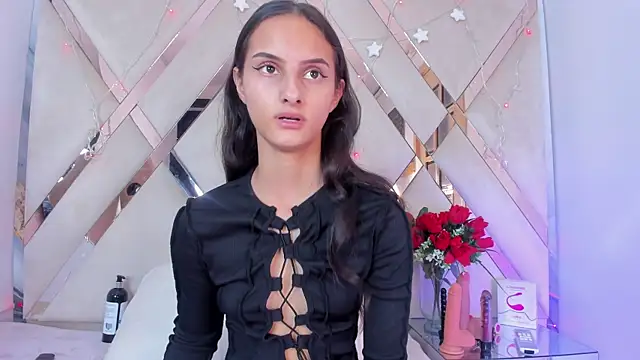 ninaht online show from 21, 12, 2025