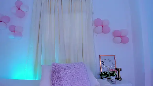 ninaht online show from 13, 3, 2026