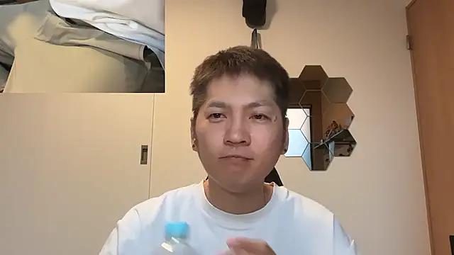 Snapshot of kensnb chatting on 15, 5, 2026 kensnb online show from 15, 5, 2026
