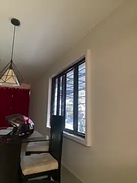 Natasha by online show from 5, 2, 2026