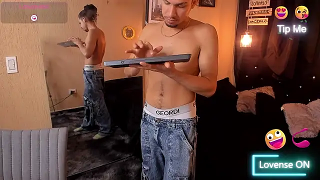 Gilbert 009 online show from 5, 3, 2025