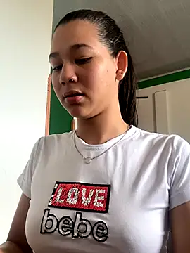 Amber hot22 online show from 27, 9, 2025
