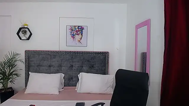 Amber hot22 online show from 5, 2, 2025