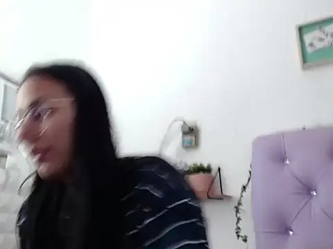 Freyja 01 online show from 5, 10, 2025