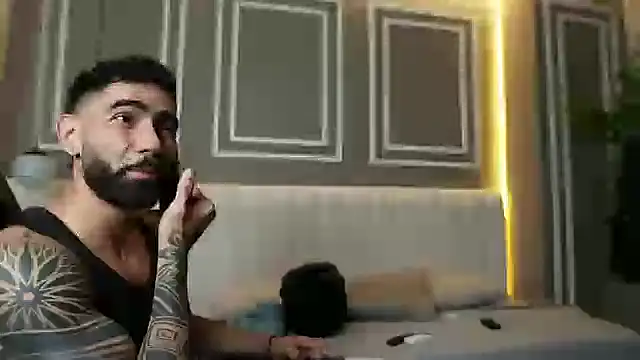 Austin bolt online show from 10, 11, 2025