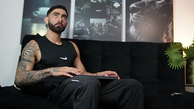 Austin bolt online show from 8, 10, 2025