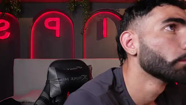 Austin bolt online show from 28, 10, 2025