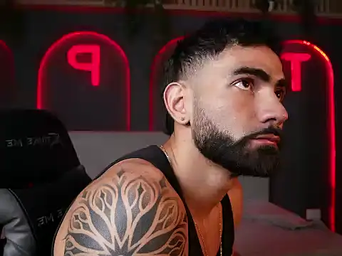 Austin bolt online show from 11, 11, 2025