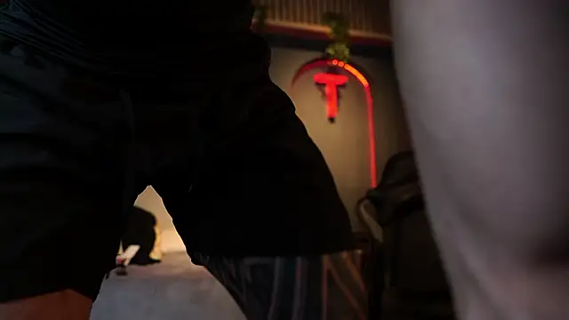 Austin bolt online show from 23, 2, 2026