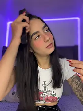 Alice woodville online show from 8, 3, 2025