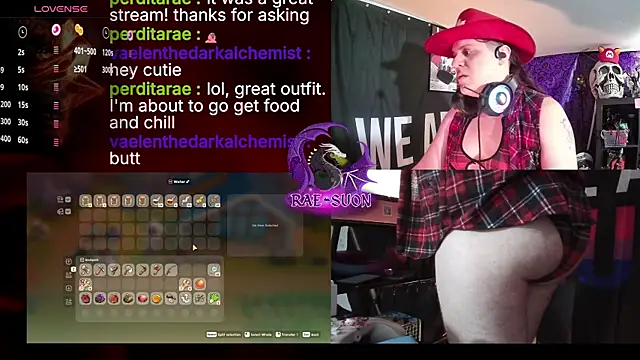 Snapshot of Rae-Suon chatting on 11, 4, 2026 Rae-Suon online show from 11, 4, 2026