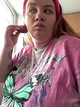 Snapshot of MelanieBrownn chatting on 19, 2, 2025 MelanieBrownn online show from 19, 2, 2025