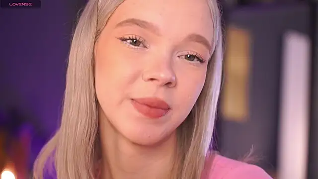  AlinaBailey online show from 6, 2, 2026