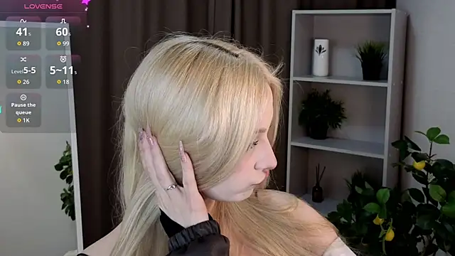 Naughty  Couplles online show from 1, 4, 2026