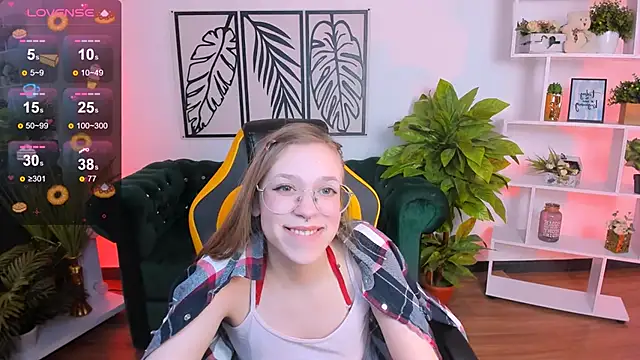 LayriantaVee online show from 23, 2, 2025