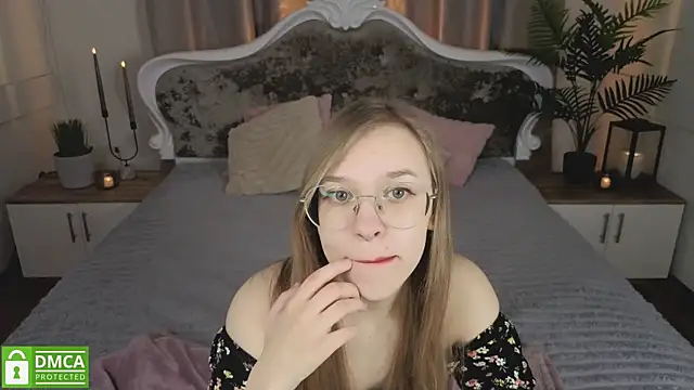 LayriantaVee online show from 15, 4, 2026