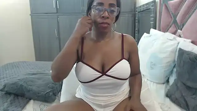 Snapshot of Ginachaudex chatting on 29, 6, 2026 Ginachaudex online show from 29, 6, 2026