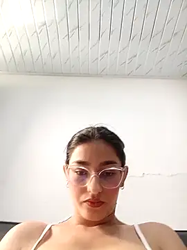 Ary-18 online show from 9, 10, 2025