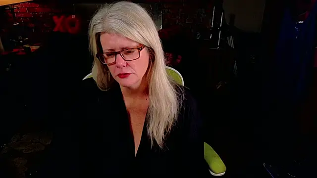 AliceHarlot online show from 13, 4, 2026