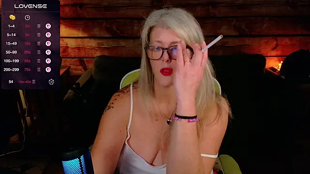 AliceHarlot online show from 18, 9, 2025