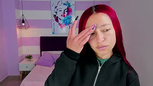 Scarlett  bell online show from 15, 4, 2026