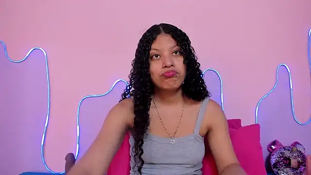 Snapshot of Mingie_Rouse chatting on 8, 7, 2026 Mingie Rouse online show from 8, 7, 2026