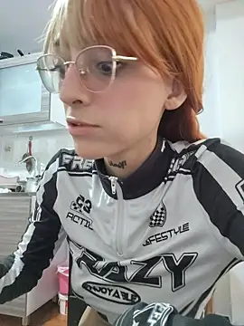 Snapshot of Dani_pegin chatting on 7, 5, 2026 Dani pegin online show from 7, 5, 2026