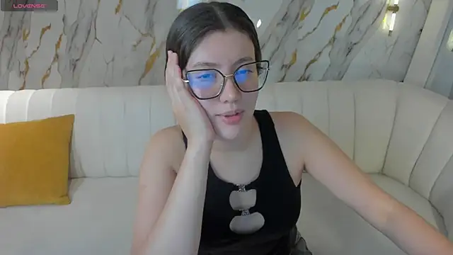 AmberFarrell online show from 3, 7, 2026
