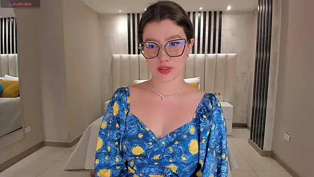 AmberFarrell online show from 25, 10, 2025