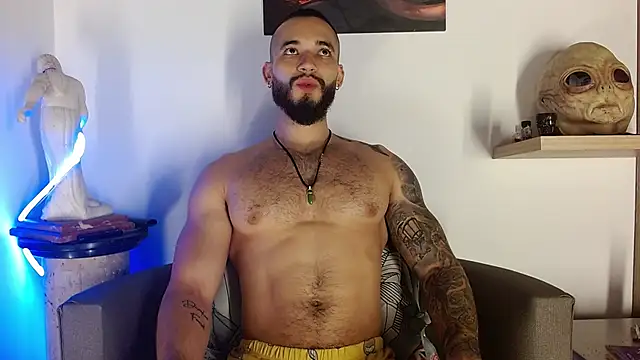 Morgann jones online show from 3, 6, 2026