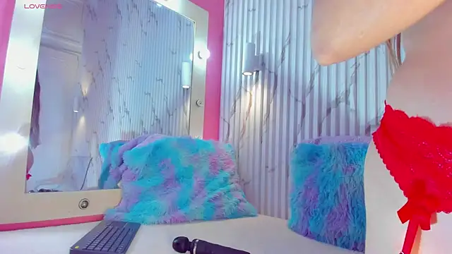 valentina lux online show from 23, 10, 2025